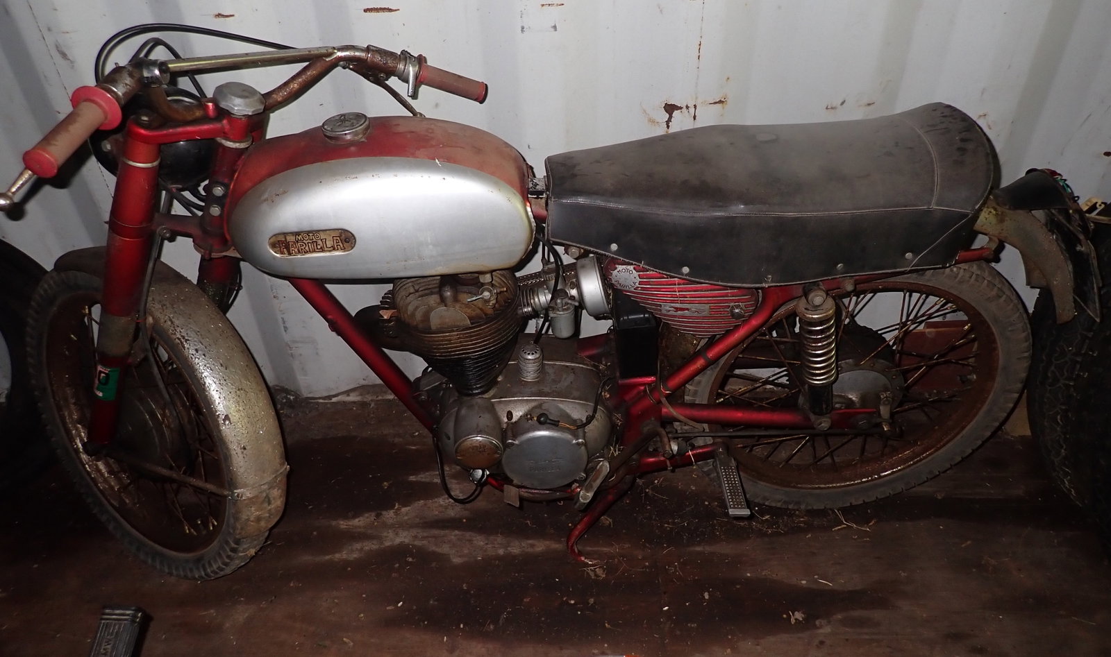Moto Parilla Motorcycle: No title . Owner will give a bill of sale