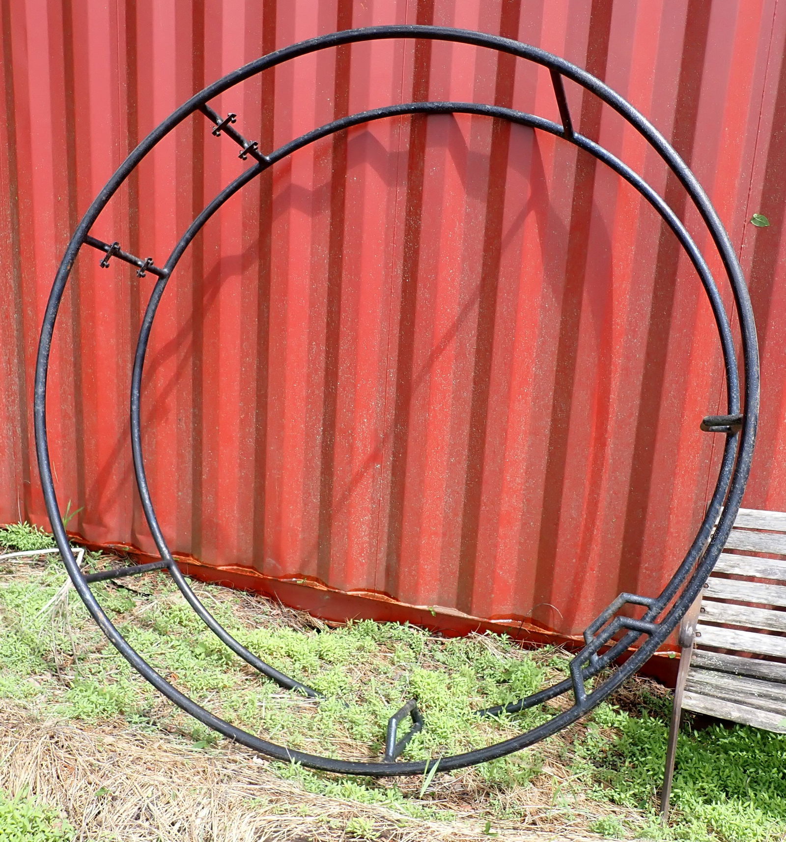 Log Holder: Approx 78" in diameter. No in house shipping. Bring help to remove