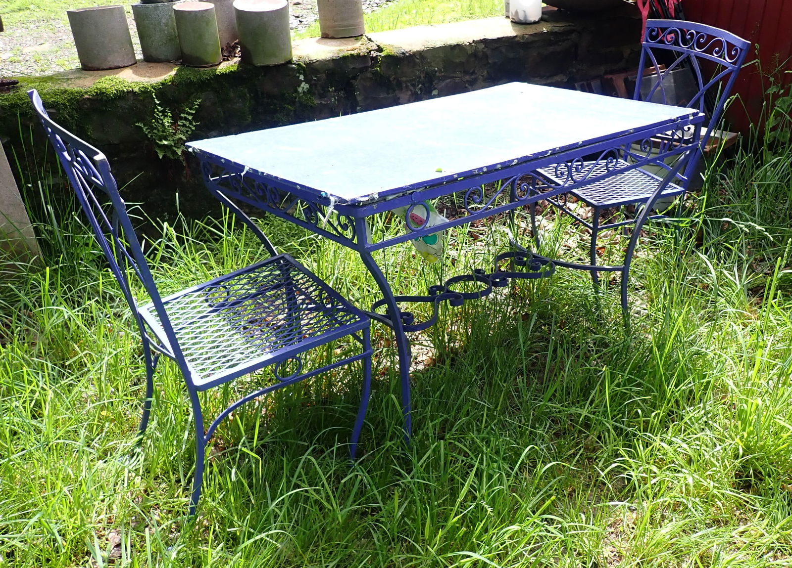Patio Table w/ 2 Chairs in Purple Paint (1 of 2)