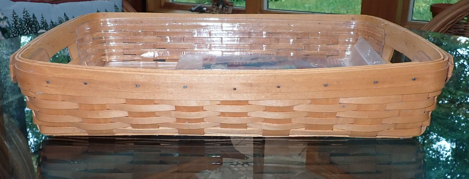 1997 Longaberger Serving Tray Basket (1 of 4)