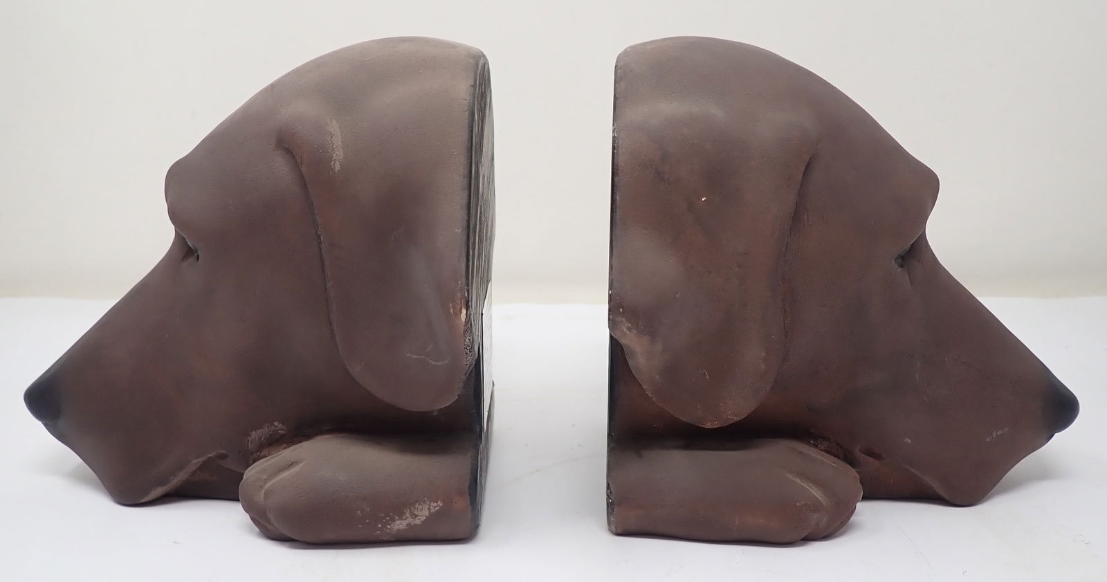 Gargoyles Dog Bookends: Apprx 5 1/2" x 5 3/4" x 5 1/2" tall. Shipping available