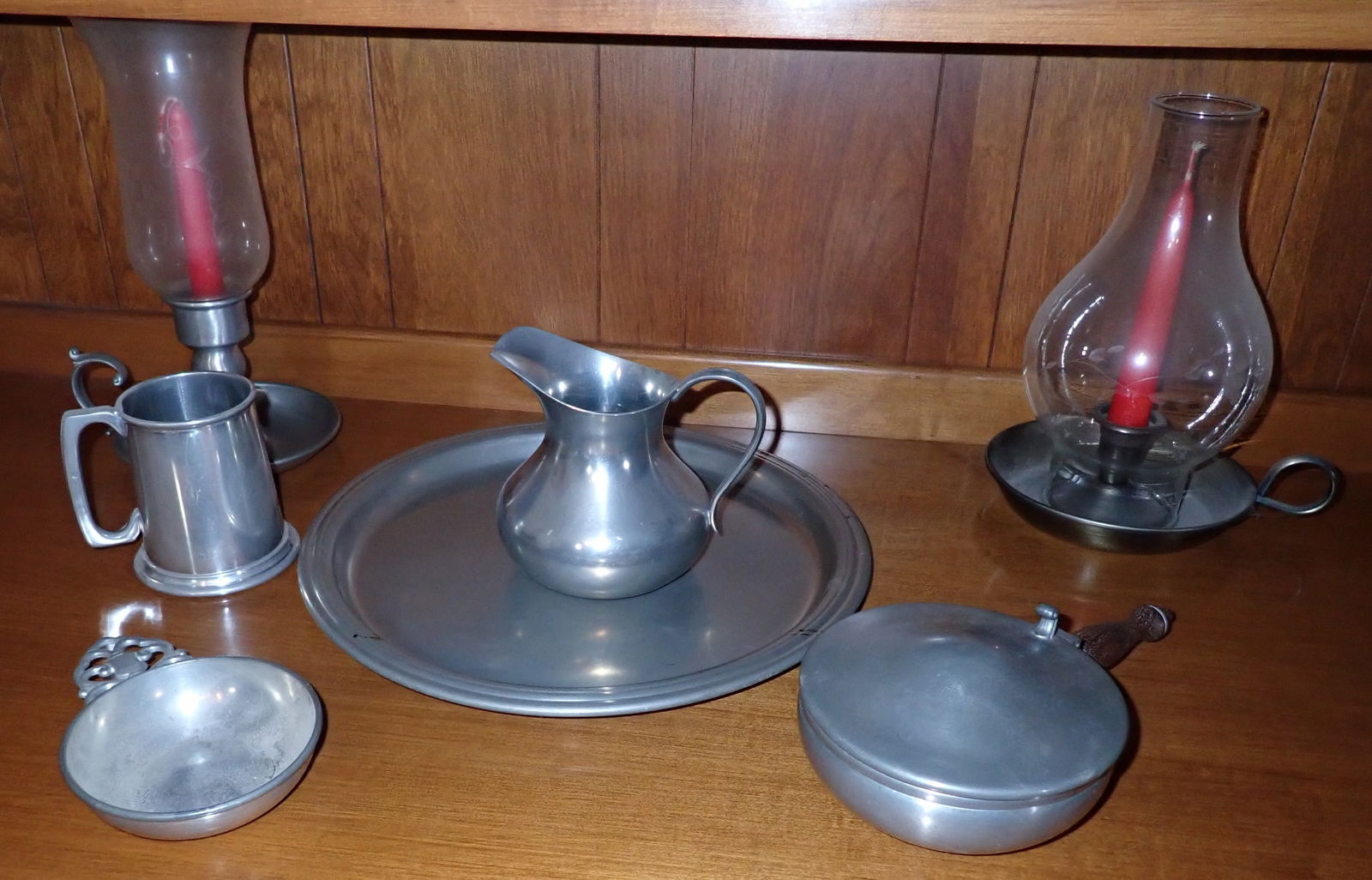 Pewter Aluminumware & Stainless (1 of 3)