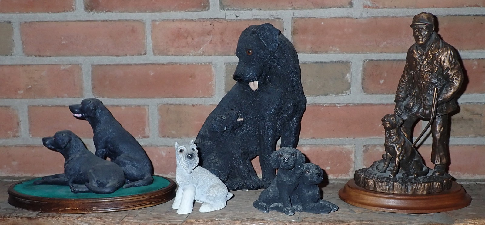 Dog Figurines & Hunting Sculpture: Tallest is apprx 10". No in house shipping !