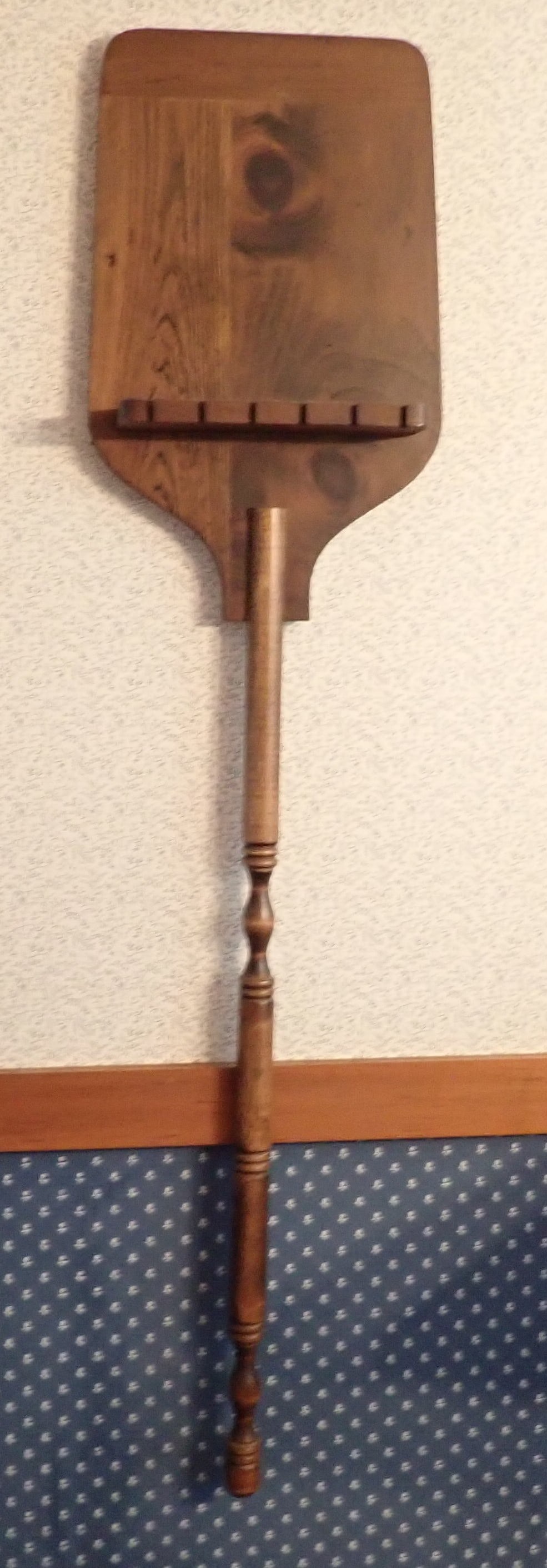 Spoon Rack: Approx 12" x 51". No in house shipping !