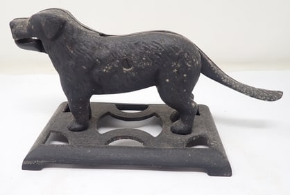 Cast Iron Dog Nut Cracker
