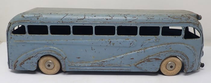 Kingsbury Wind Up Greyhound Bus