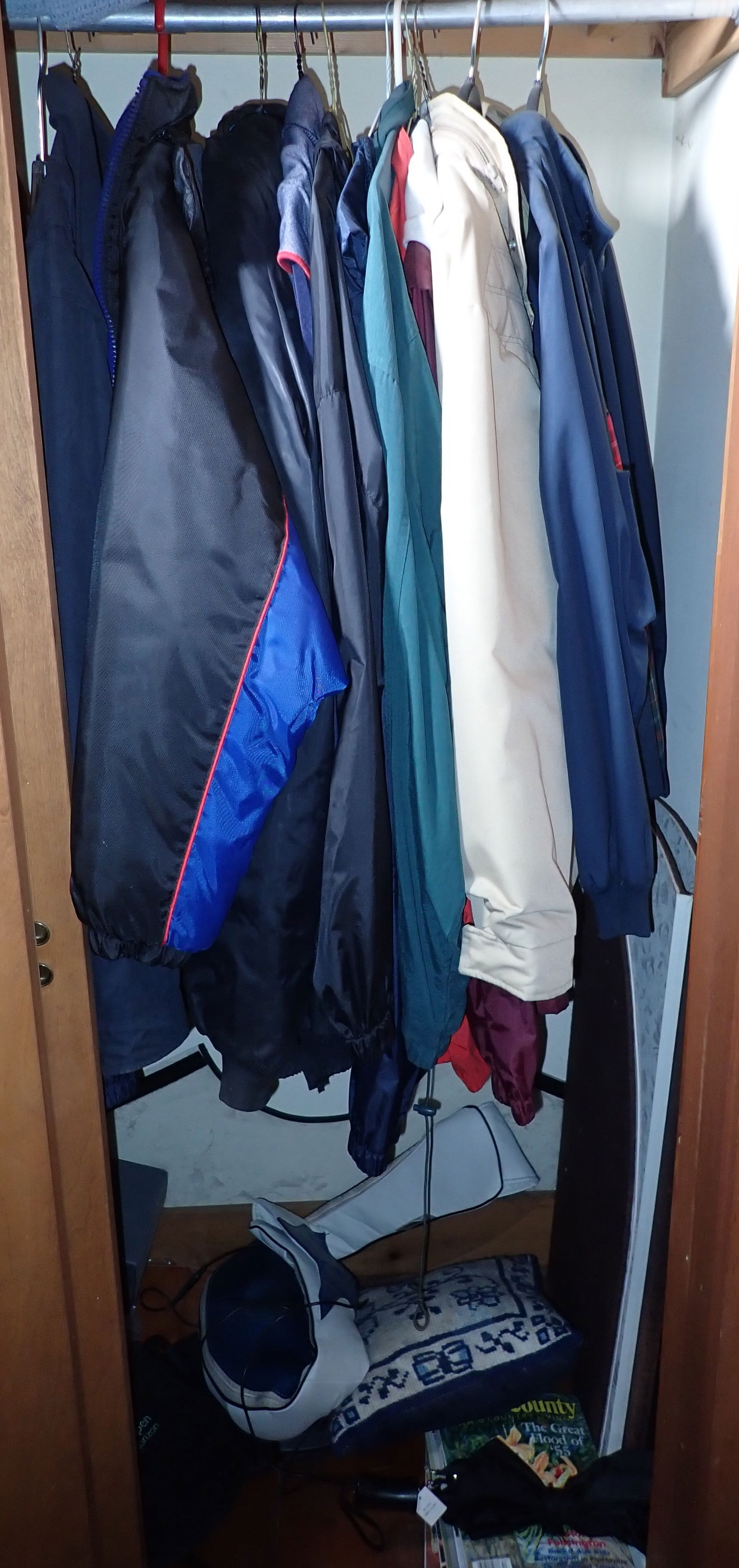 Contents of Closet incl Mens Coats: Collectible boxes ( Hummel , Waterford , & misc are empty). Some of the sizes are XL. No in house shipping !