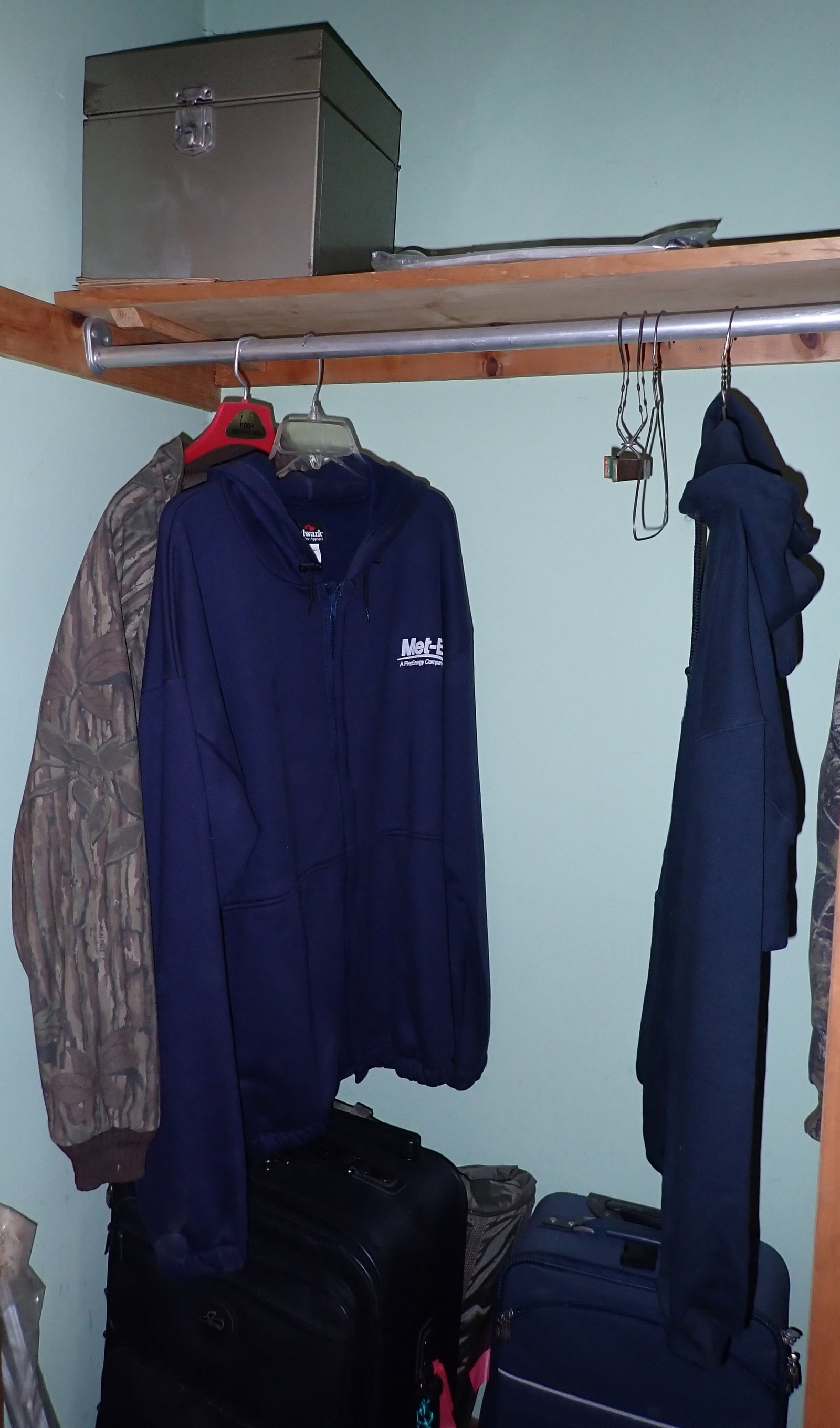 Clothing Luggage & Partial Closet Contents: Gun Safe in closet is NOT included. No in house shipping