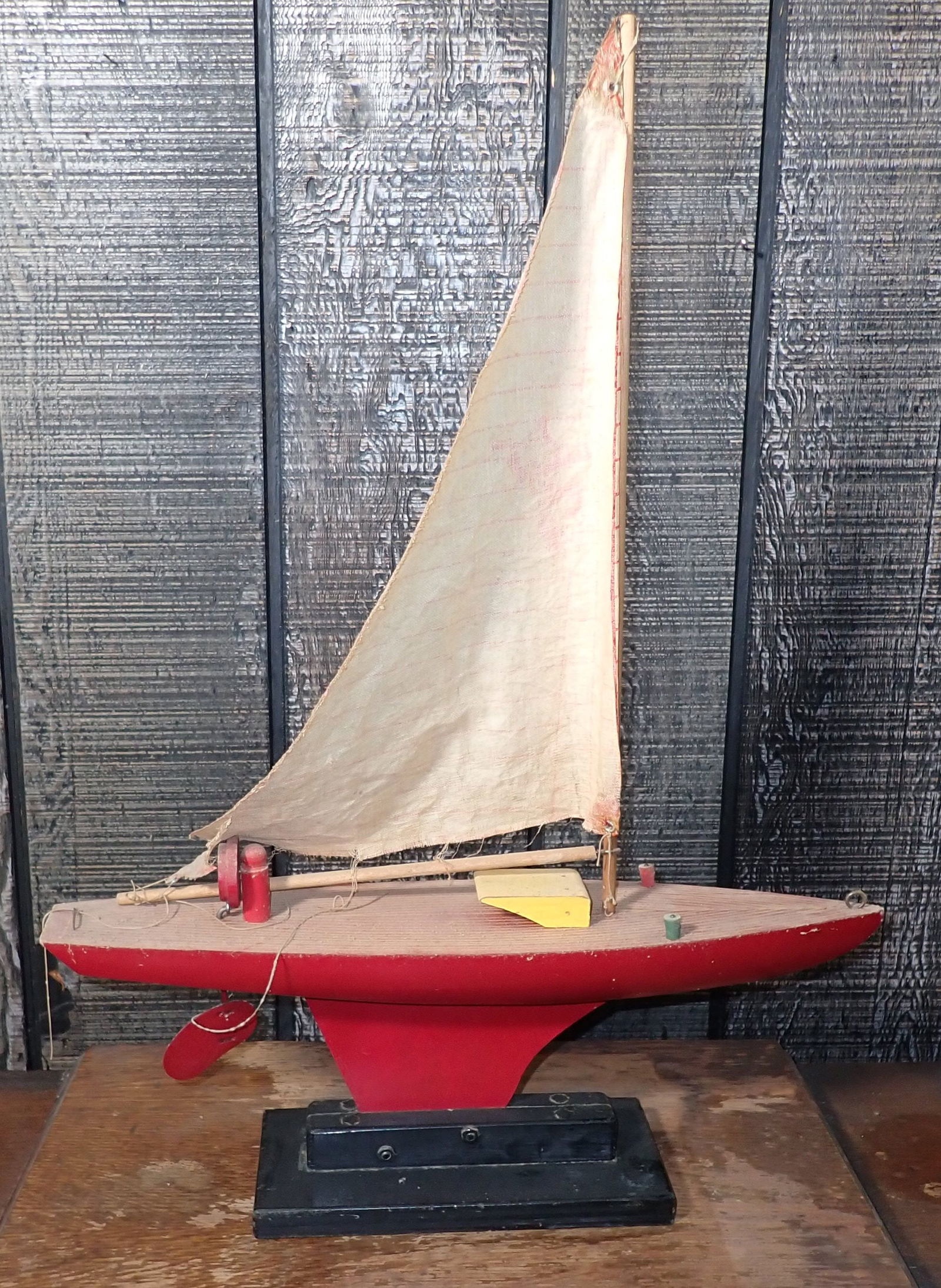 Model Sailboat / Pond Boat (1 of 5)