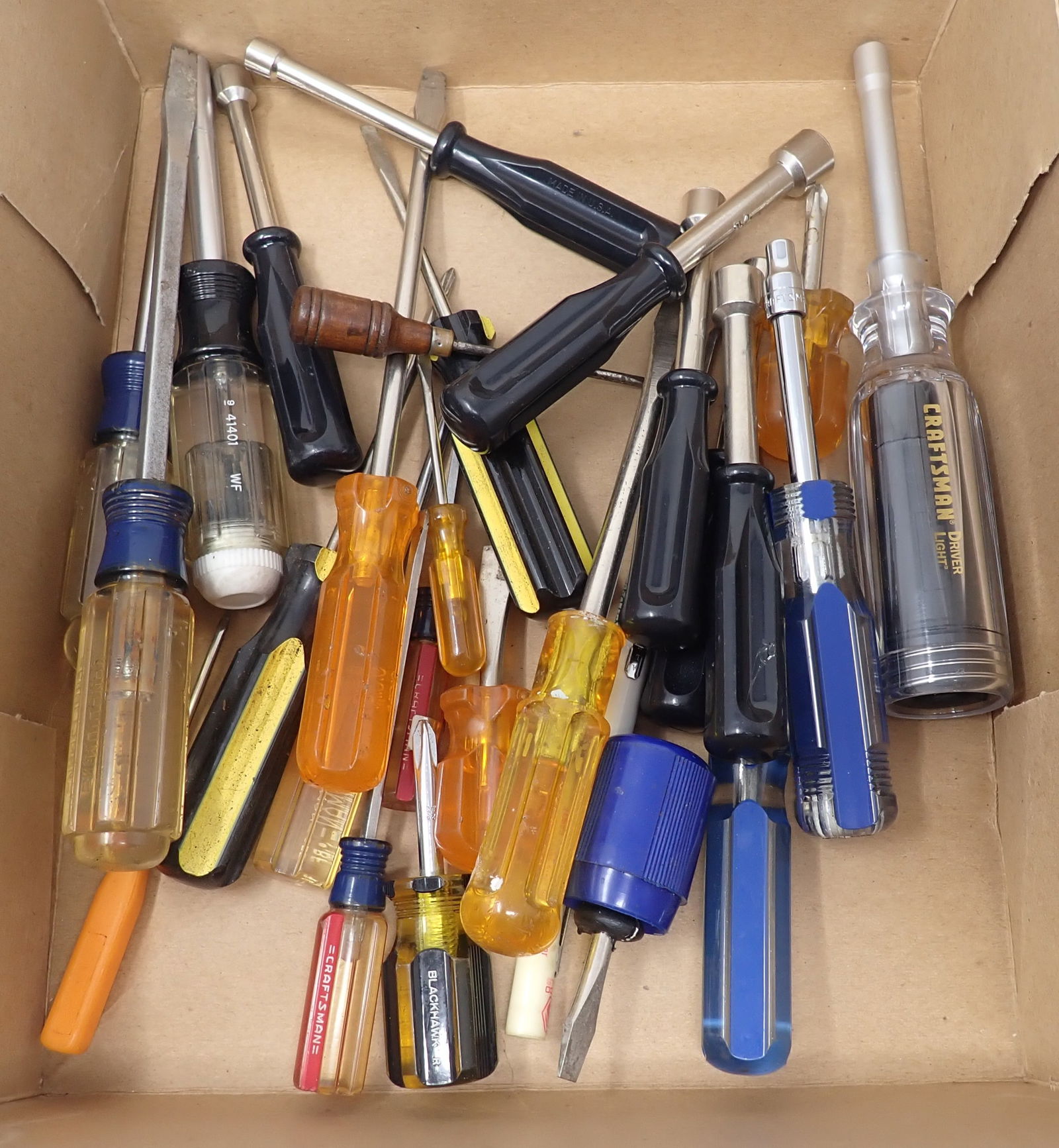 Screwdrivers & Nut Drivers (1 of 1)