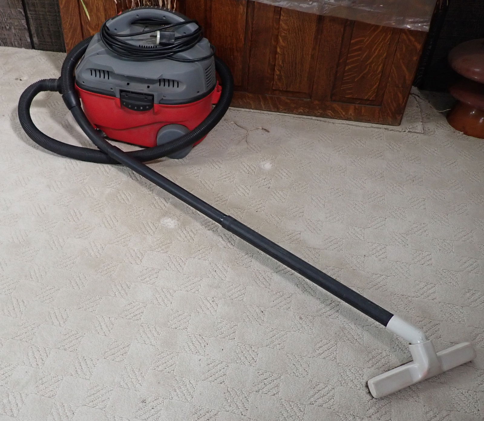 Craftsman Clean n Carry Shop Vac (1 of 3)