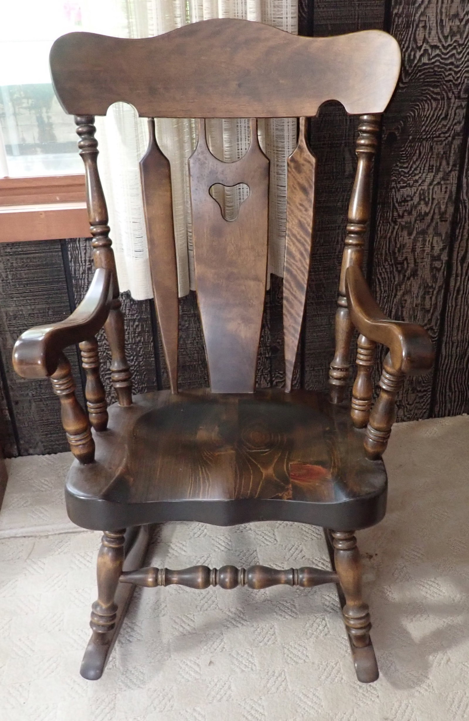 Rocker: Approx 26" wide, 17" to seat, 17" deep, 44" tall. No in house shipping