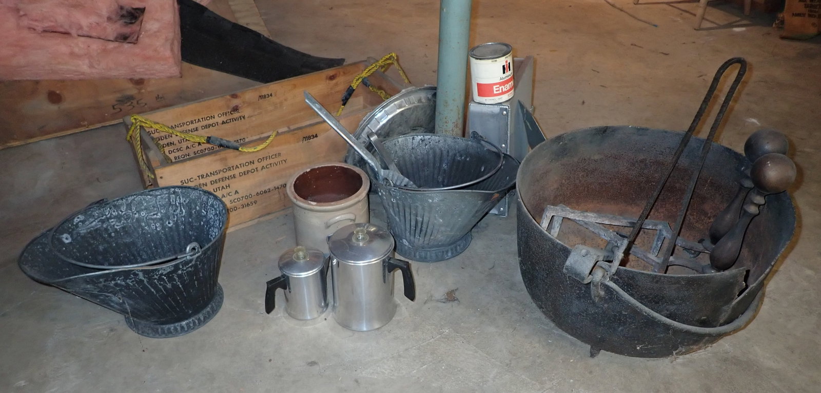 Coal Scuttles Wood Crate International Harvester Paint: NO in house shipping. Buyer must carry up 6 steps.