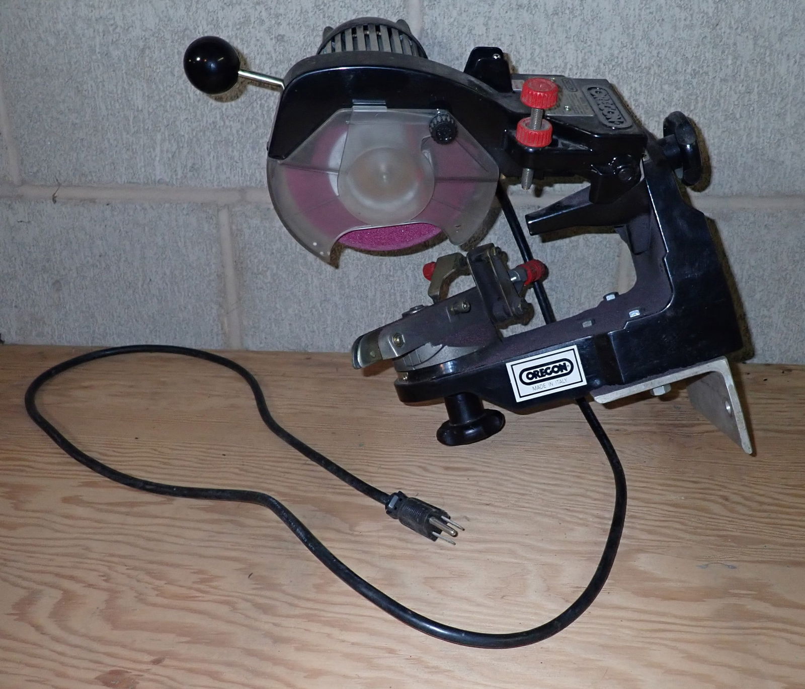 Oregon 511 A Chainsaw Chain Sharpener (1 of 4)
