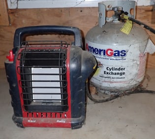 Mr. Heater Portable Buddy & Tank