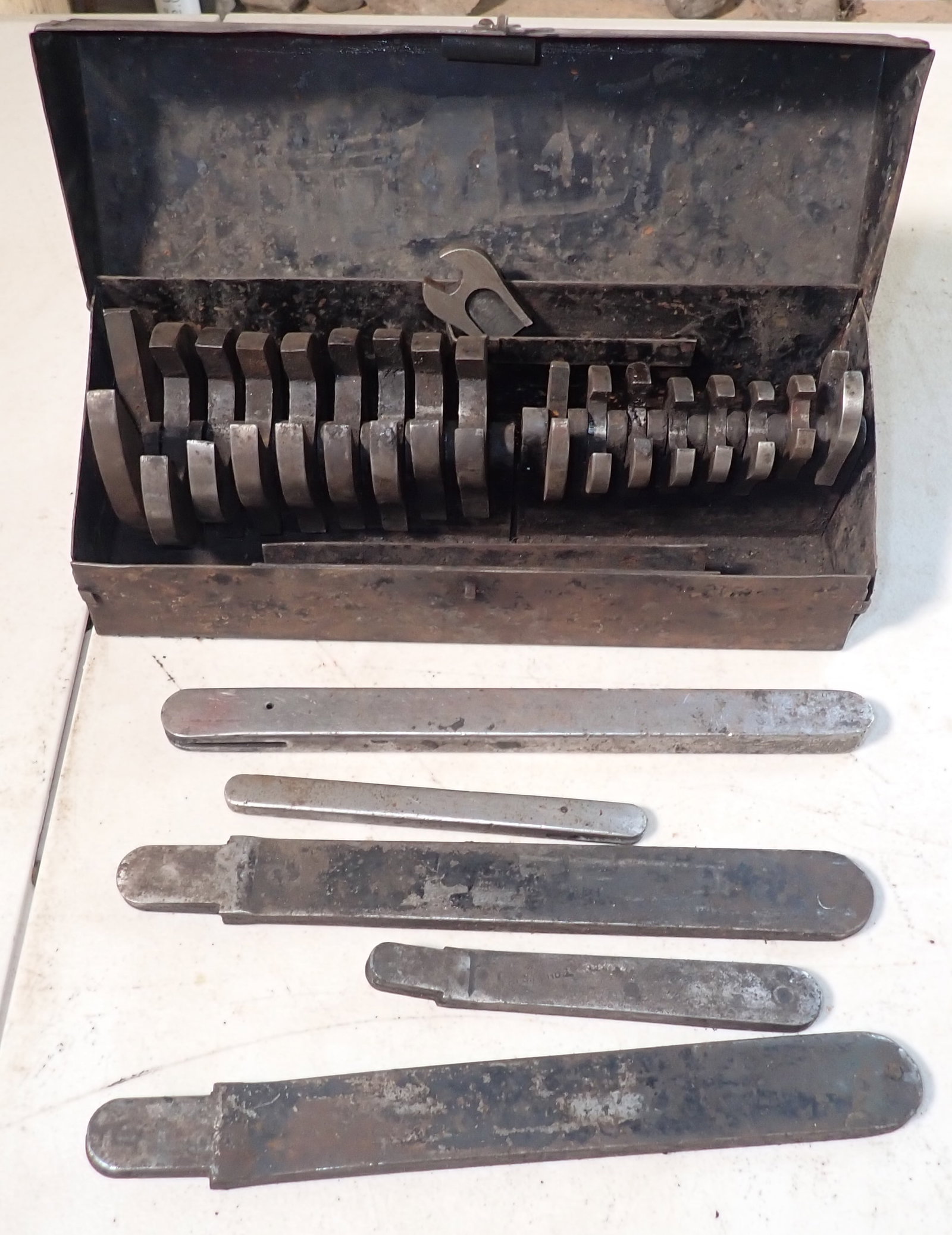 1925 Wrench Set: 3/8" - 1 7/16". Shipping available