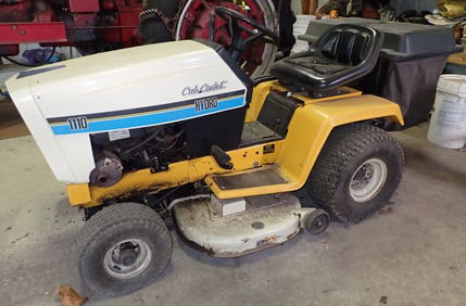 Cub Cadet 1110 Hydro Riding Mower