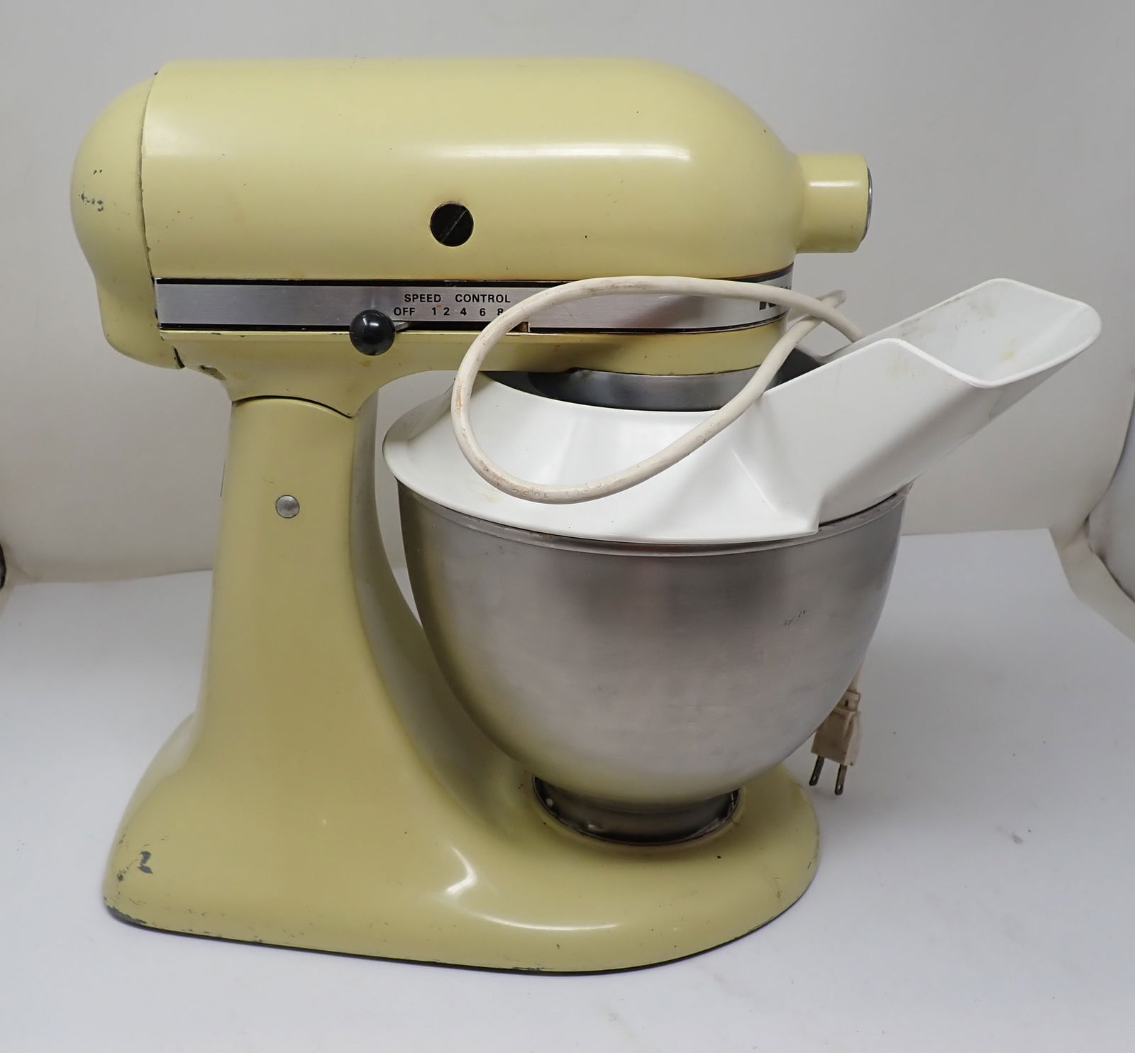 KitchenAid Mixer (1 of 5)