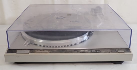 Technics SL-Q2 Turntable