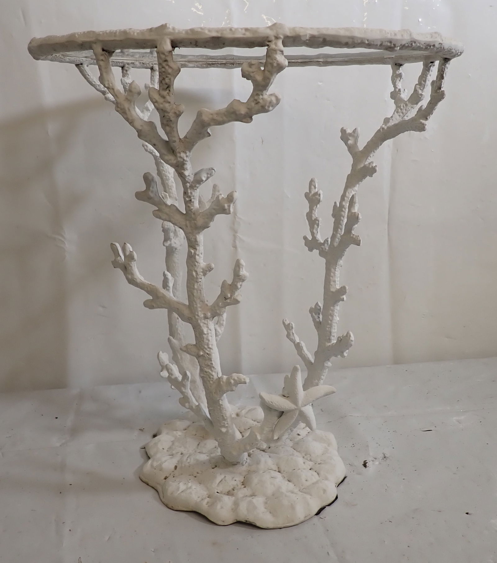 Aluminum Coral & Star Fish Table (1 of 3)