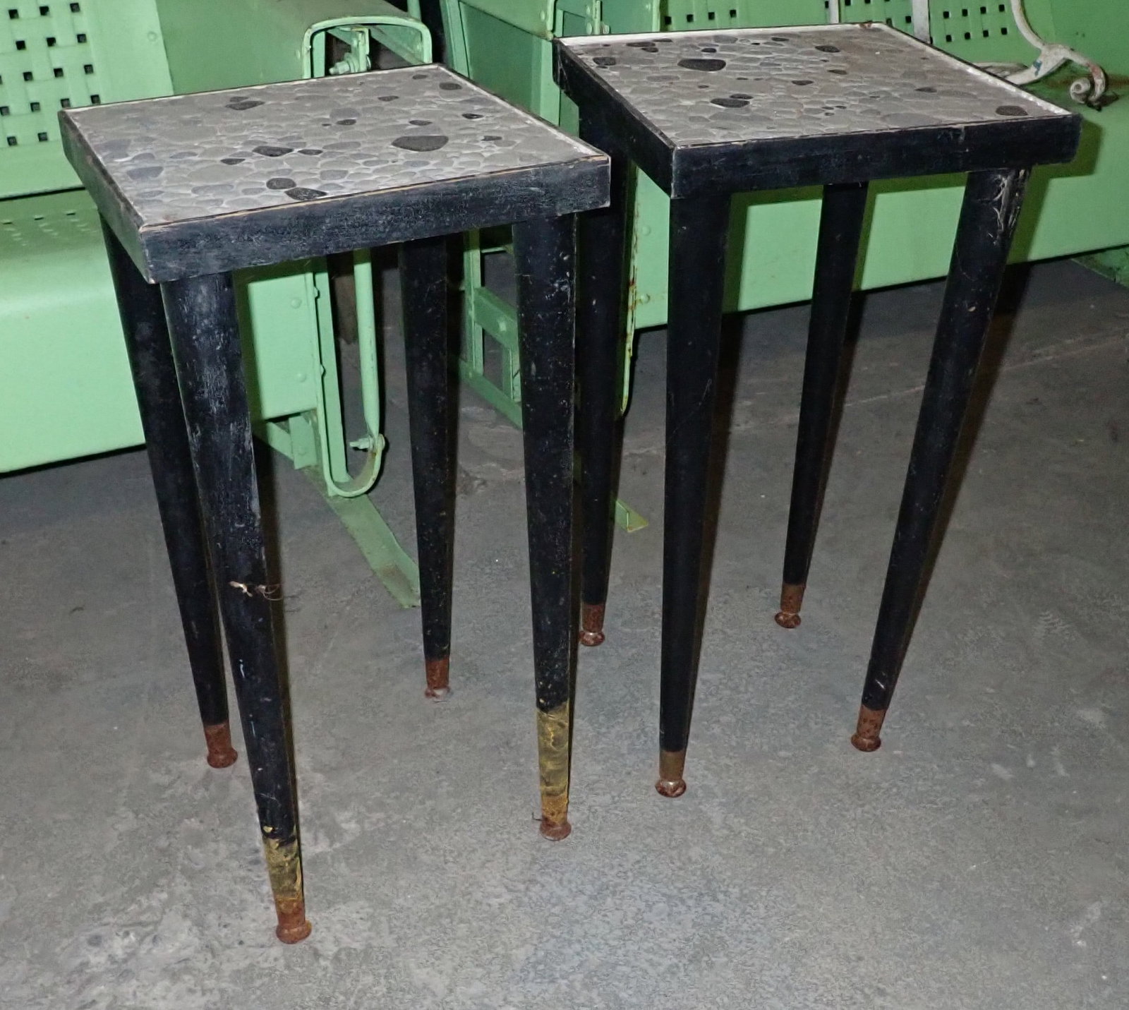 Mid Century Modern Lamp / Plant Stands: Apprx 12 1/2" x 12 1/2" x 24" tall. No in house shipping !