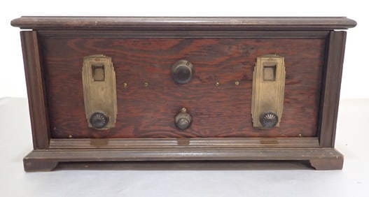 Antique Tube Radio