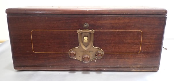 American Bosch Model 38 Radio