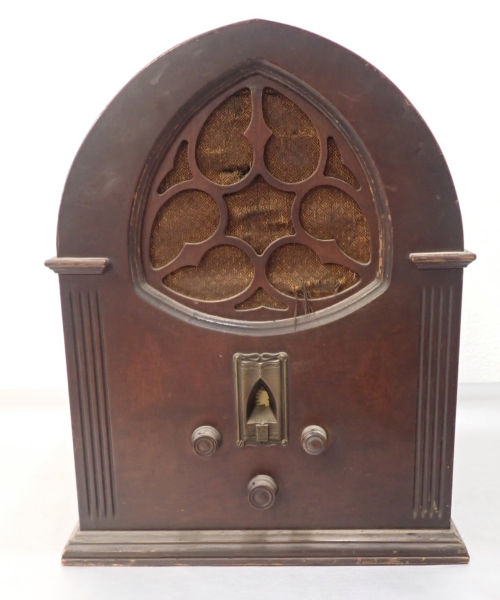 General Motors Radio Receiver: GM Receiver - Apprx 10" x 15" x 19" tall. No in house shipping !