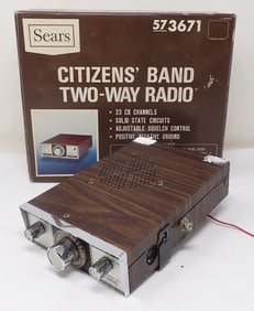Sears 573671 Citizens' Band Two-Way Radio