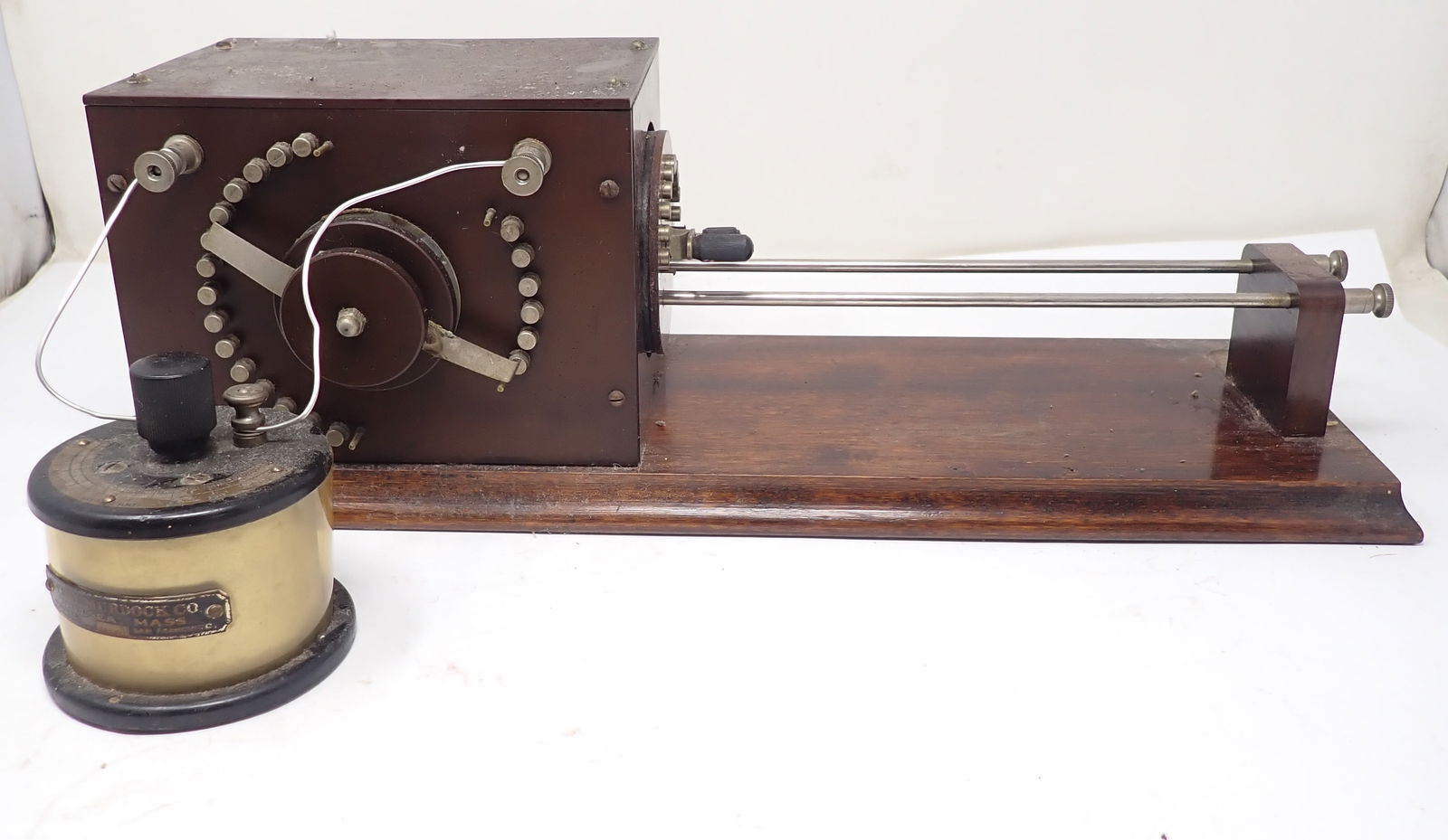 Wm. J. Murdock Radio Receiver (1 of 13)