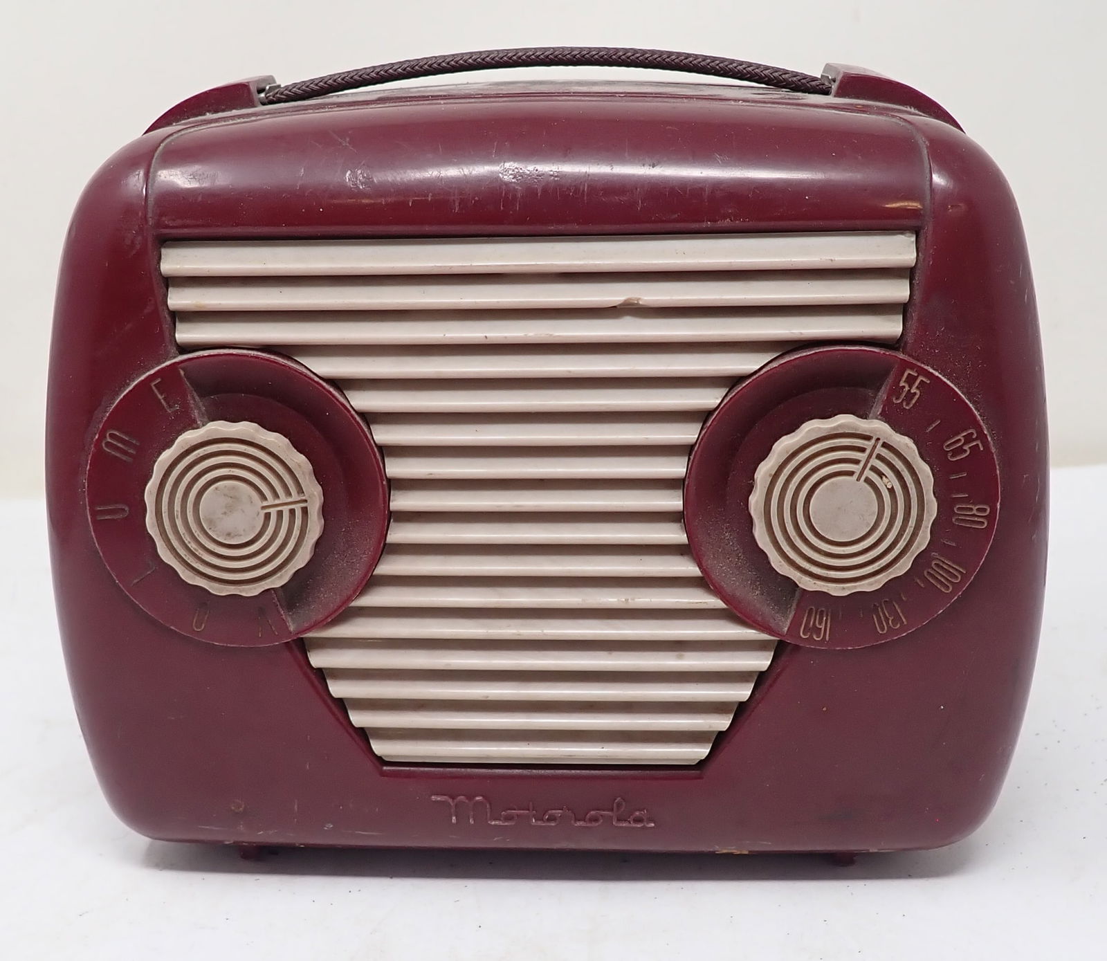 Motorola Bakelite Radio (1 of 5)