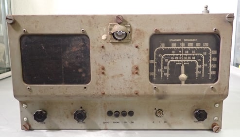 U.S. Navy Shortwave Radio