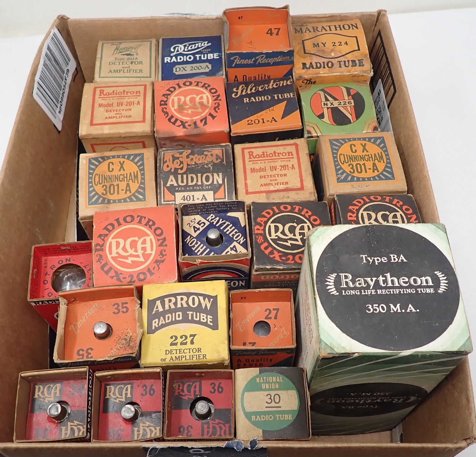 Radio , Detector , & Amplifier Tubes (1 of 7)