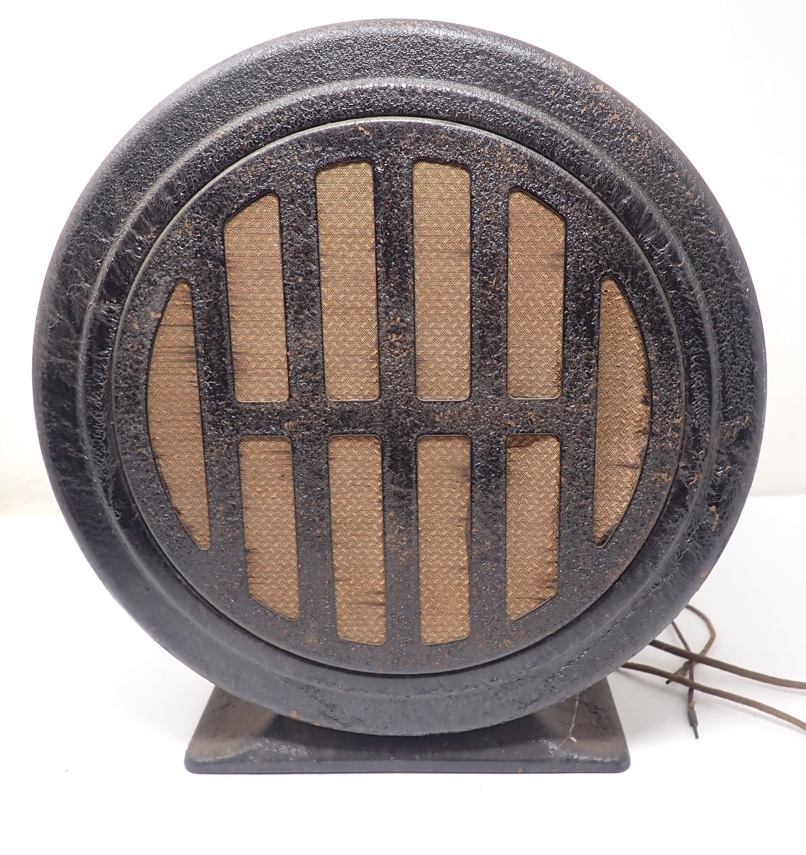 Montgomery Ward Airline Speaker: Shipping available