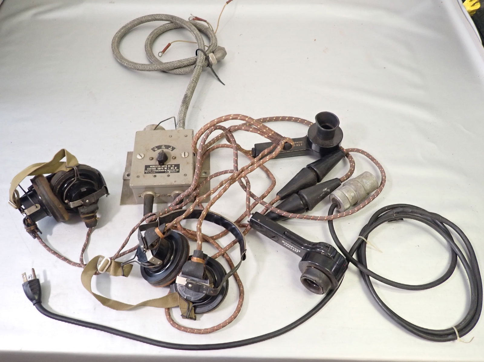 Wireless Sets No. 19 Control Units MKII (1 of 6)