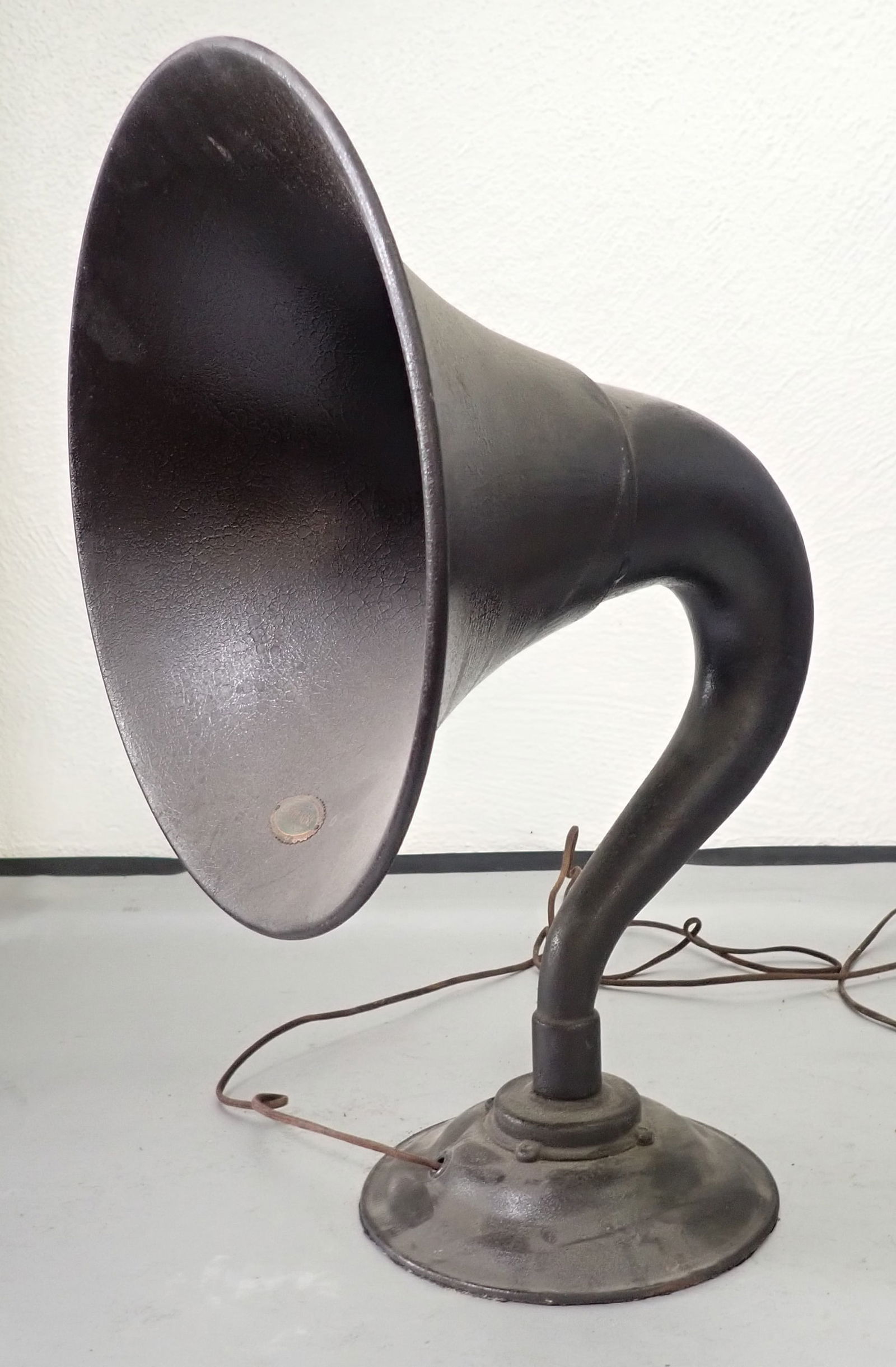 Atwater Kent Model H Horn Loud Speaker (1 of 4)