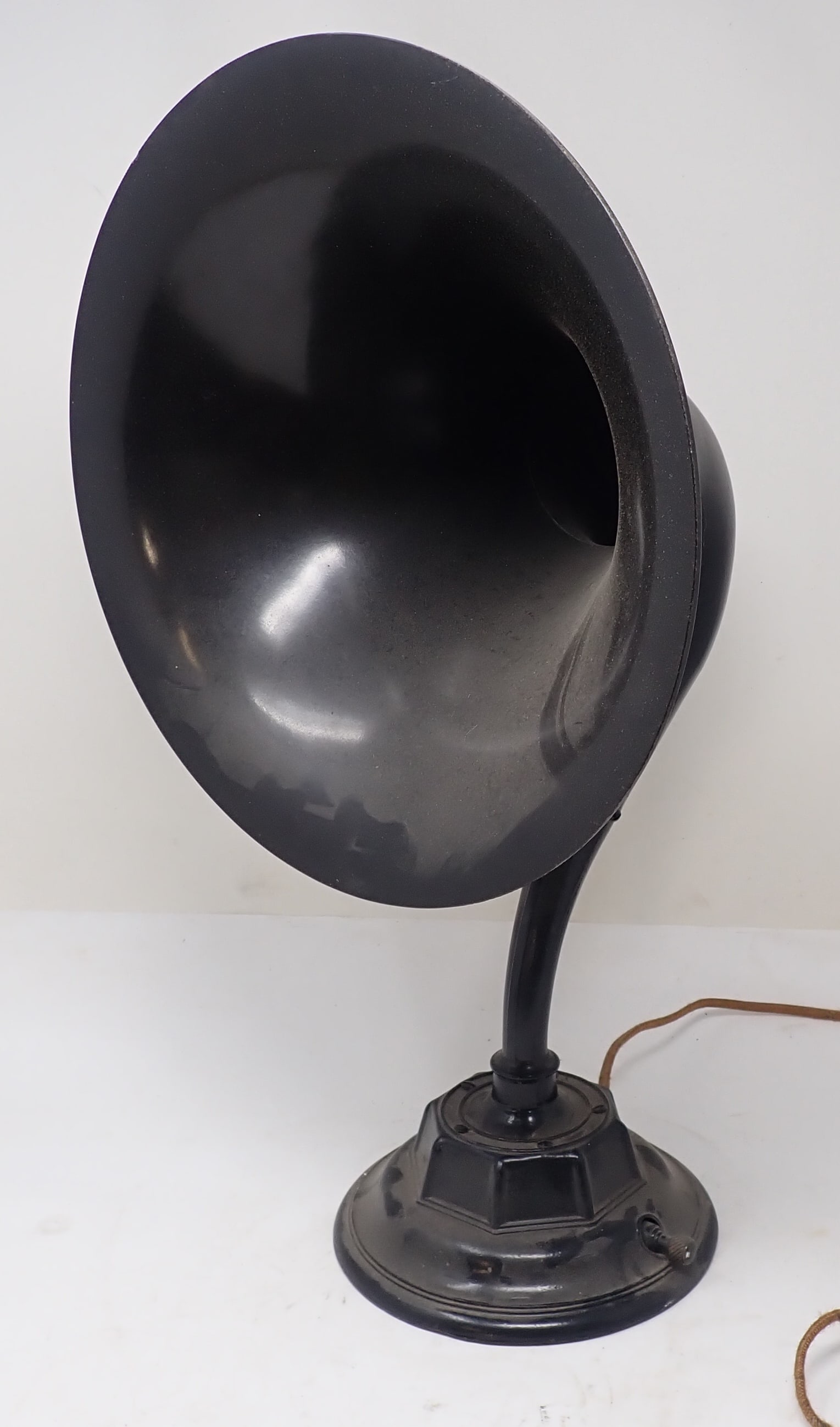 Horn Loudspeaker (1 of 5)