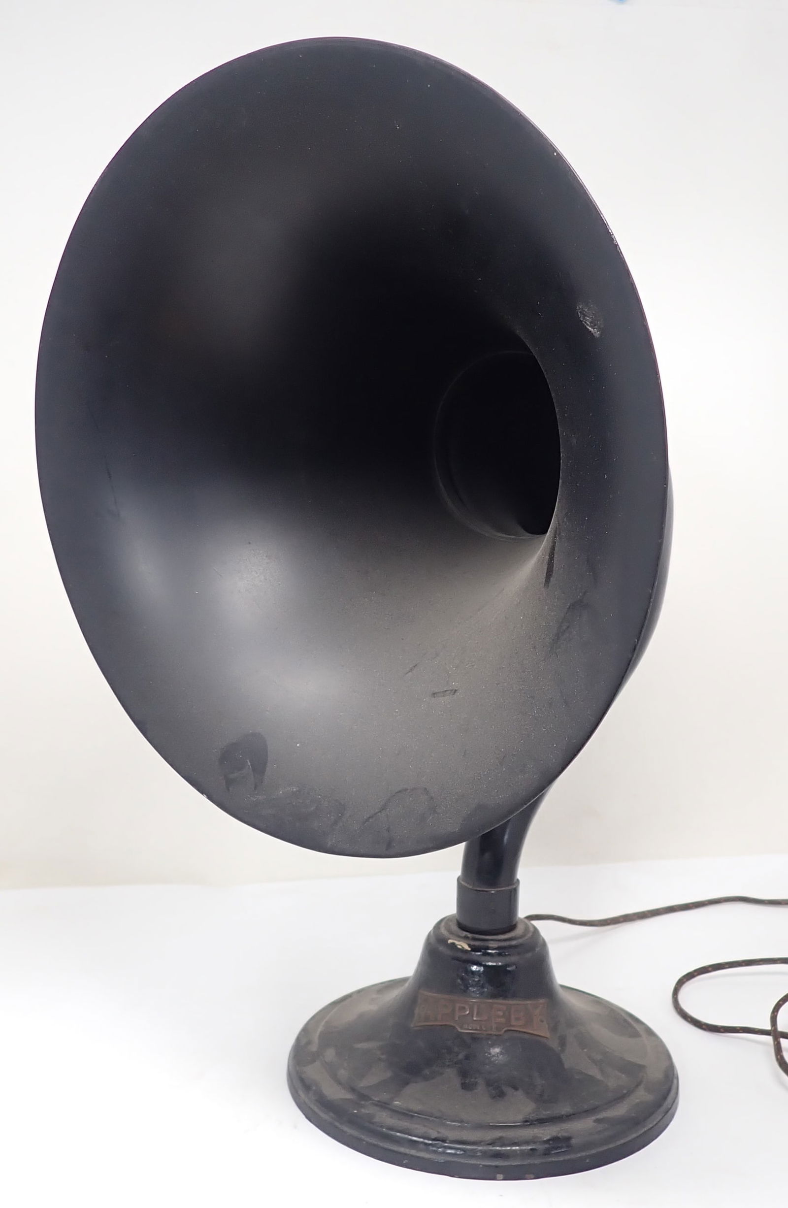 Miller Rubber Horn Appleby Model X Speaker Base (1 of 9)
