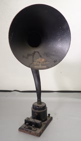 Magnavox Radio Type R3 Model B Speaker