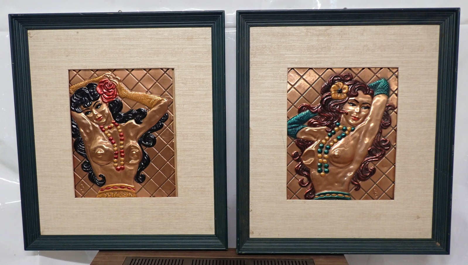 Coppercraft of Hollywood Nude Wall Art: Copper wall art is apprx 17 1/4" x 19 3/4". Shipping available ($25 handling charge, plus postage).