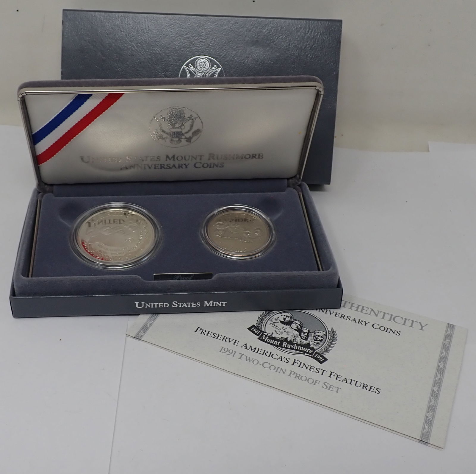 1991 Mount Rushmore Anniversary Coin Proof Set (1 of 3)
