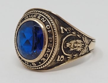 Man's Gold School Ring