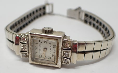 Lady's Gold Wrist Watch