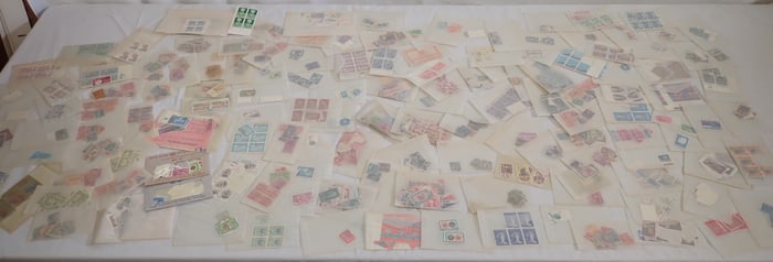 Mixed Lot of Postage Stamps