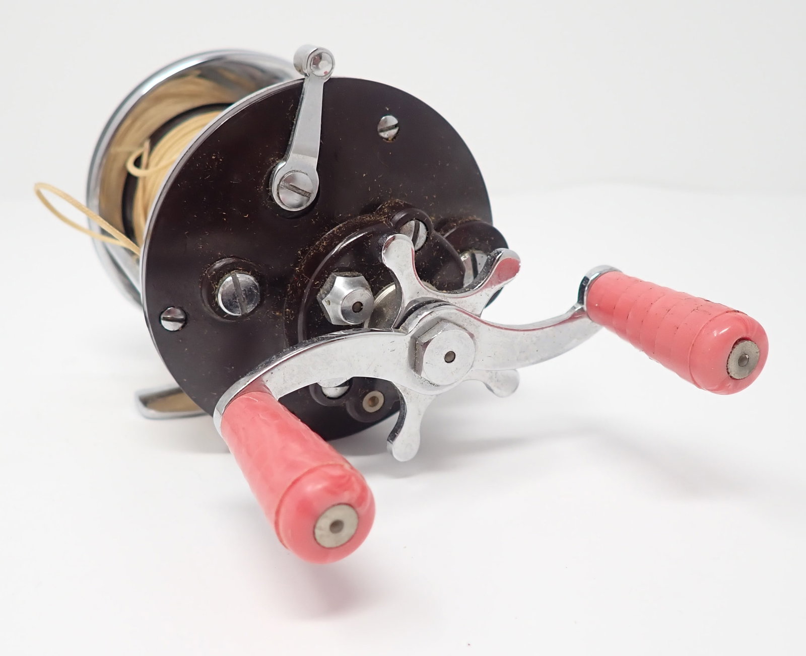 Stantex Fishing Reel: Shipping available