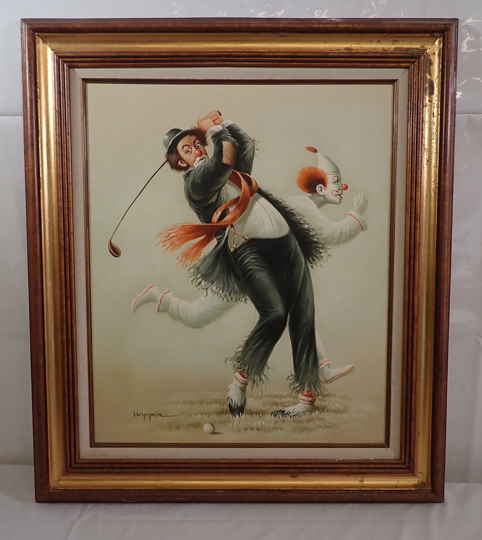 Hoppin Oil on Canvas Golfing Clown Painting: Approx 28" x 32". Shipping available thru UPS Store 5528. Call (908)213-6838 and select option 5 to get a quote BEFORE Bidding !