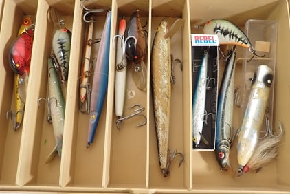 Magnum Plano Tackle Box w/ Fishing Lures