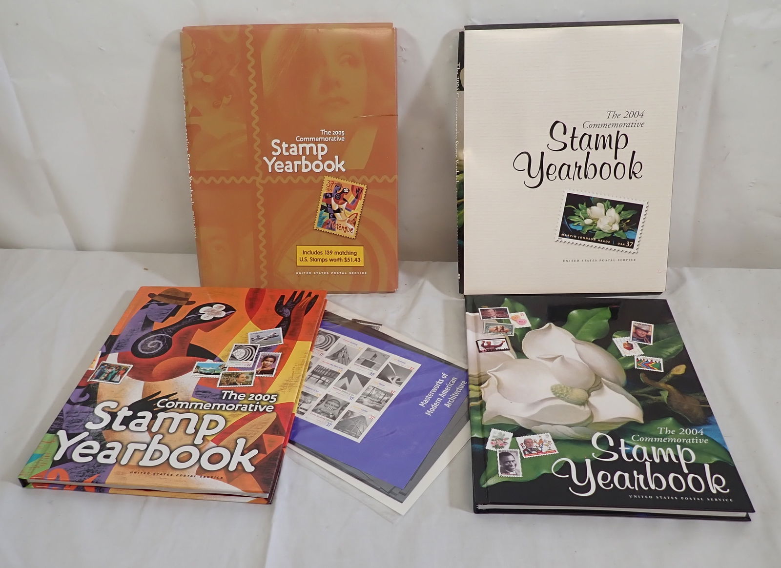 2004 & 2005 Commemorative Stamp Yearbooks: No stamps included in the 2004. Shipping available