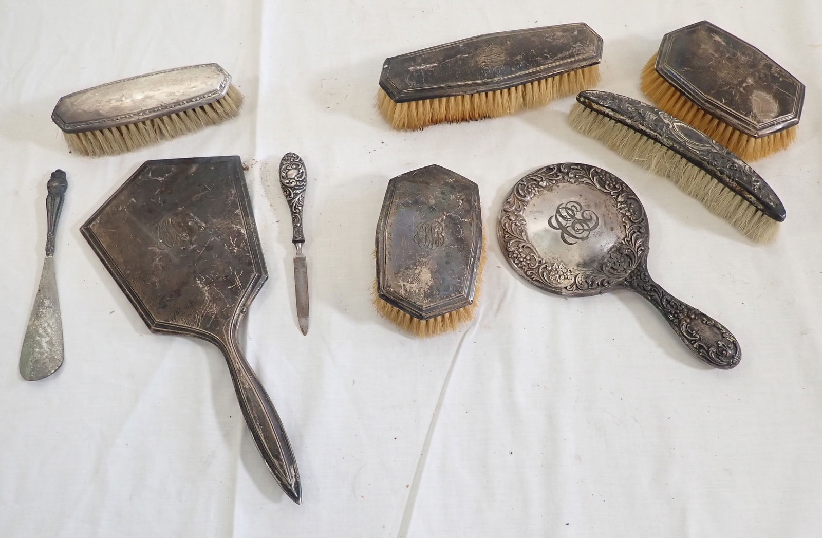 Vanity Mirrors Brushes Shoe Horn incl Sterling Silver (1 of 5)