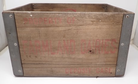 Farmland Dairies Wooden Milk Crate
